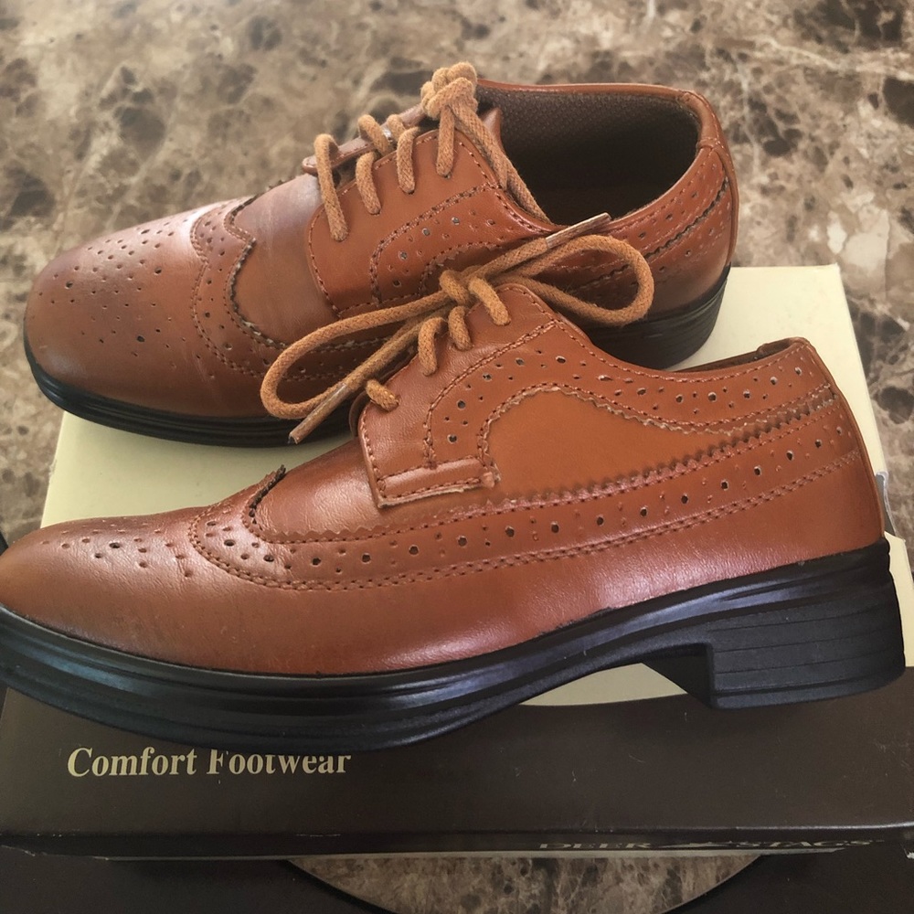 Deer Stag Oxford Dress Shoes!